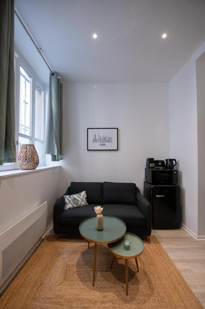 La suite Opéra - RDC - Joli studio refait à neuf Hôtel de Ville Lyon Extérieur photo